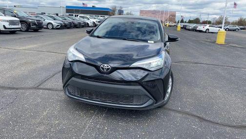 2022 Toyota C-HR XLE