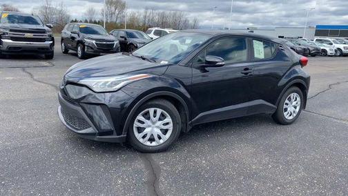 2022 Toyota C-HR XLE