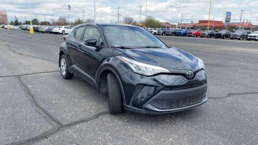 2022 Toyota C-HR XLE