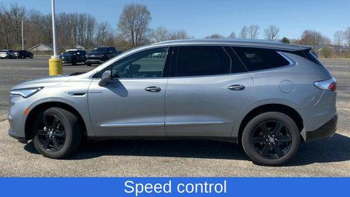 2024 Buick Enclave Essence FWD