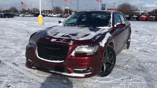 2022 Chrysler 300 Touring