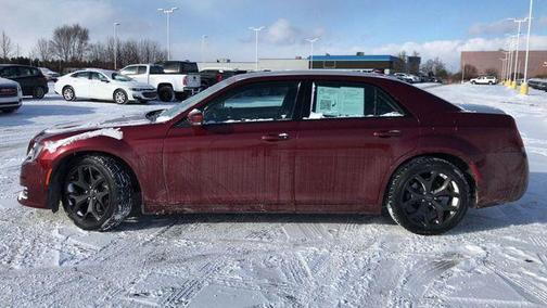 2022 Chrysler 300 Touring