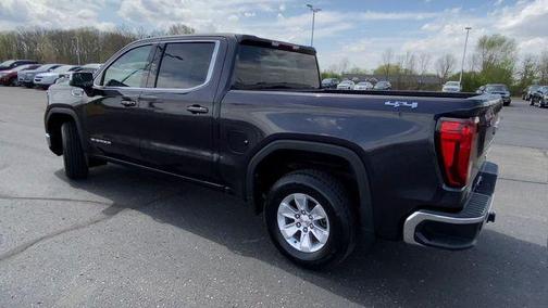 2022 GMC Sierra 1500 SLE