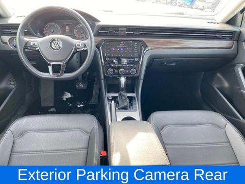 2022 Volkswagen Passat 2.0T Limited Edition