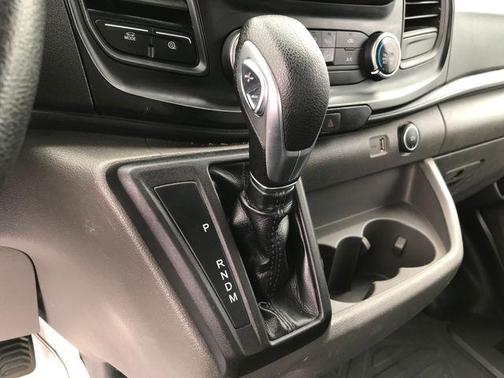 2022 Ford Transit-250 Base