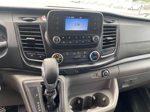 2022 Ford Transit-250 Base