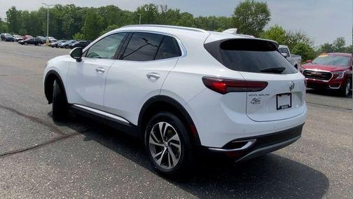 2022 Buick Envision FWD Essence