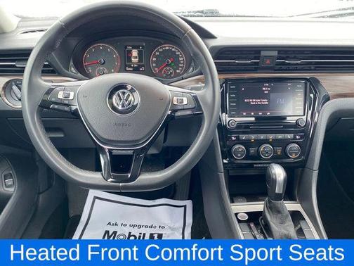 2022 Volkswagen Passat 2.0T Limited Edition