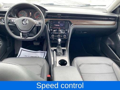 2022 Volkswagen Passat 2.0T Limited Edition
