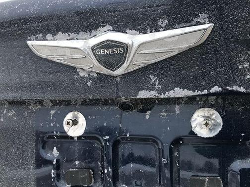 2020 Genesis G70 2.0T RWD