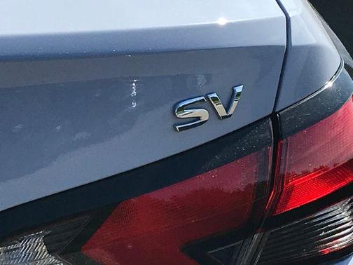 2024 Nissan Versa 1.6 SV