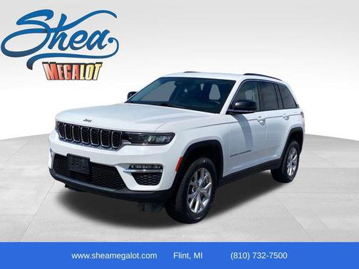 Bright White Clearcoat 2023 Jeep Grand Cherokee Limited