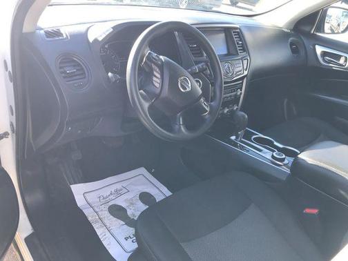 2020 Nissan Pathfinder S 4WD