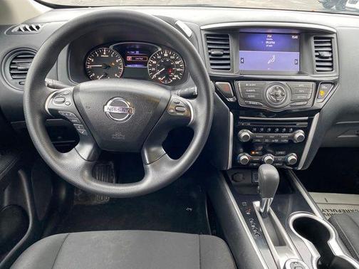 2020 Nissan Pathfinder S 4WD