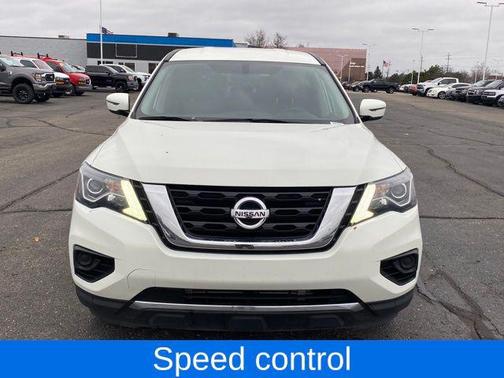 2020 Nissan Pathfinder S 4WD