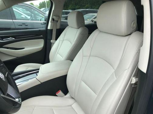 2022 Buick Enclave FWD Essence