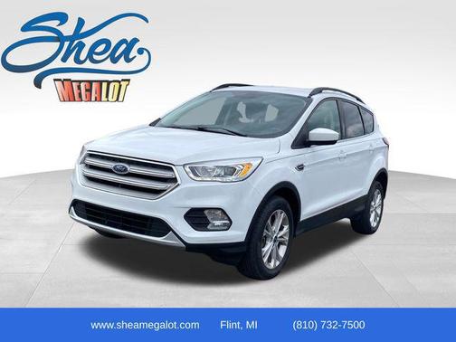 White 2019 Ford Escape SEL