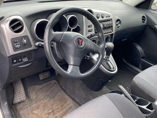 2008 Pontiac Vibe Base