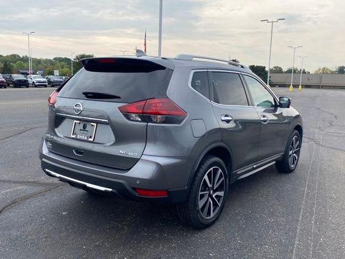 2020 Nissan Rogue SL