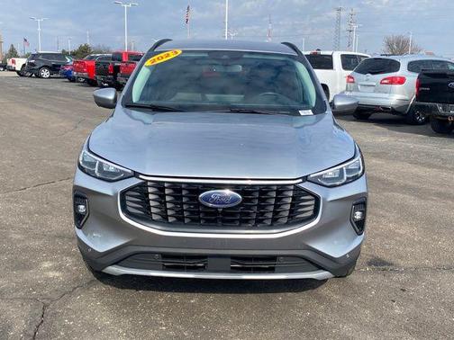 2023 Ford Escape Platinum