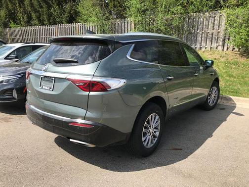 2023 Buick Enclave Essence FWD