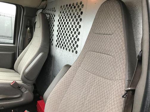2017 GMC Savana 2500 Work Van