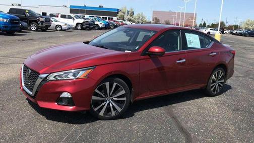2022 Nissan Altima Platinum Intelligent AWD