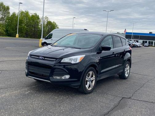 Shadow Black 2016 Ford Escape SE