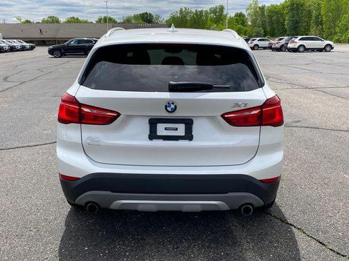 White Metallic 2016 BMW X1 xDrive 28i