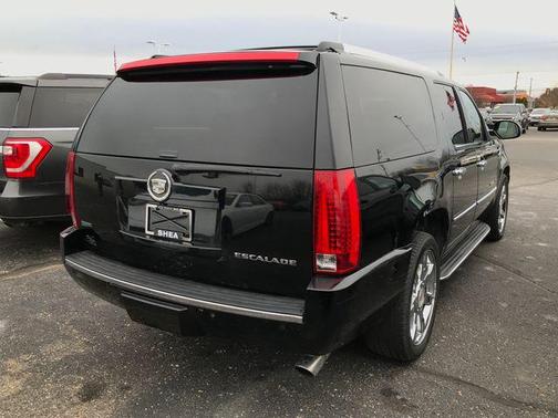 2009 Cadillac Escalade ESV Standard