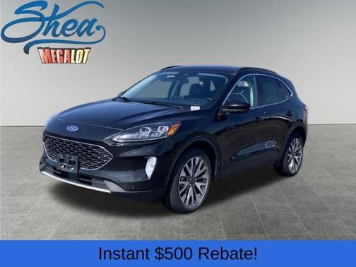 2022 Ford Escape Titanium