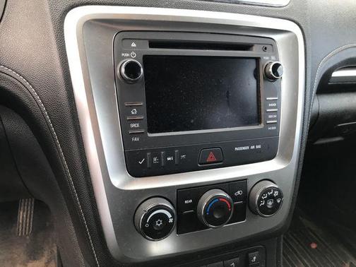 2016 GMC Acadia SLE-2