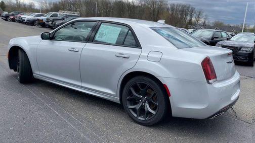 2022 Chrysler 300 Touring