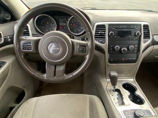 2011 Jeep Grand Cherokee Laredo