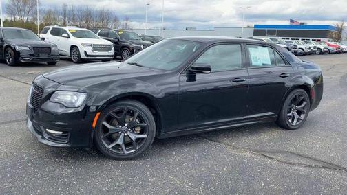 2022 Chrysler 300 S