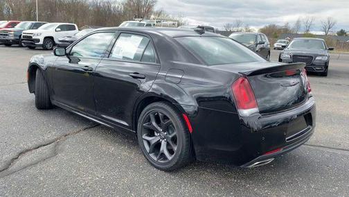 2022 Chrysler 300 S