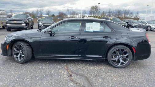 2022 Chrysler 300 S