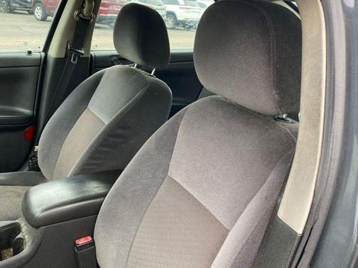 2010 Chevrolet Impala LS