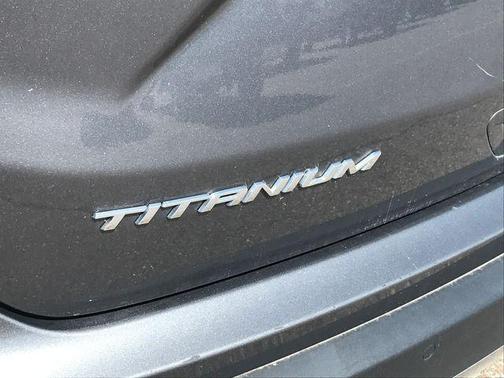 Carbonized Gray Metallic 2024 Ford Edge Titanium