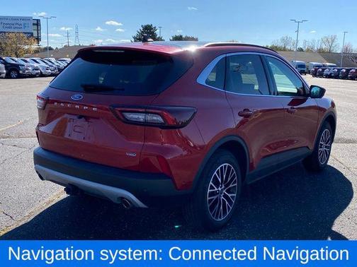 2024 Ford Escape PHEV SE