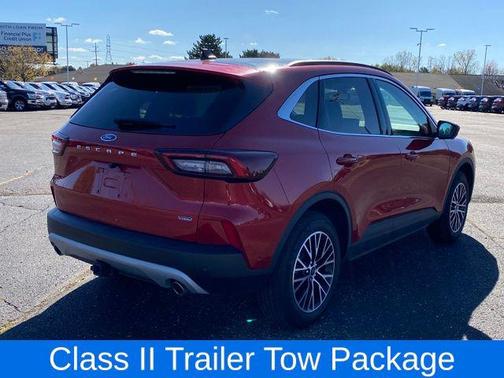2024 Ford Escape PHEV SE