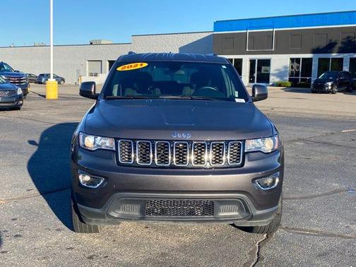2021 Jeep Grand Cherokee Laredo