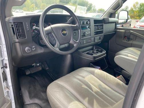 2024 Chevrolet Express 2500 RWD 2500 Extended Wheelbase WT
