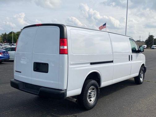 2024 Chevrolet Express 2500 RWD 2500 Extended Wheelbase WT
