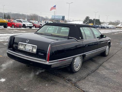 1996 Cadillac DeVille Base