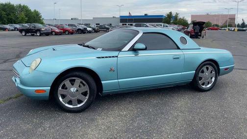 2002 Ford Thunderbird Base