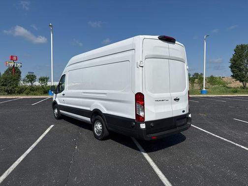 2024 Ford Transit-250 Base