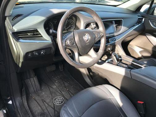 2021 Buick Enclave AWD Essence