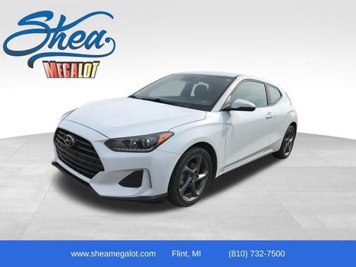 2019 Hyundai Veloster 2