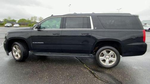 2019 Chevrolet Suburban LT